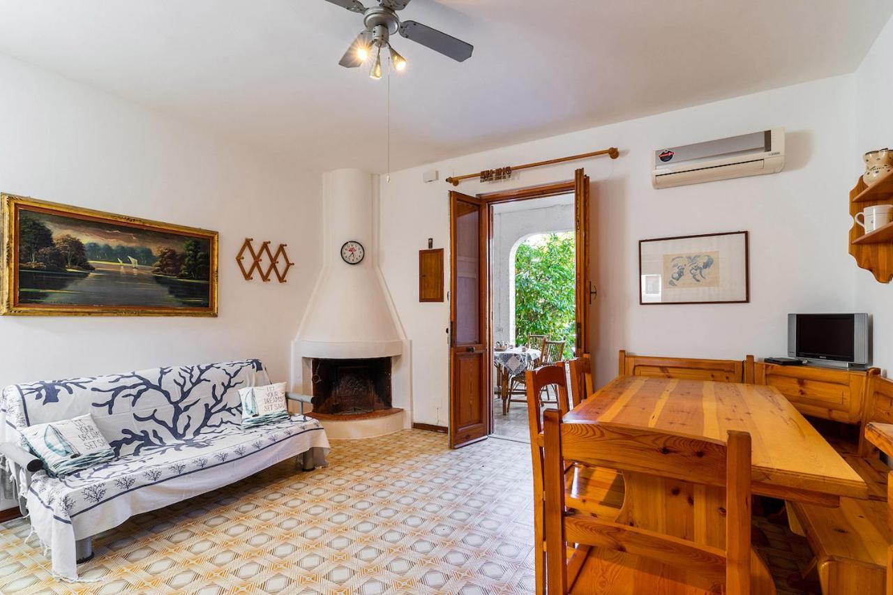 Villino Sabrina Con Piscina Ferienhaus